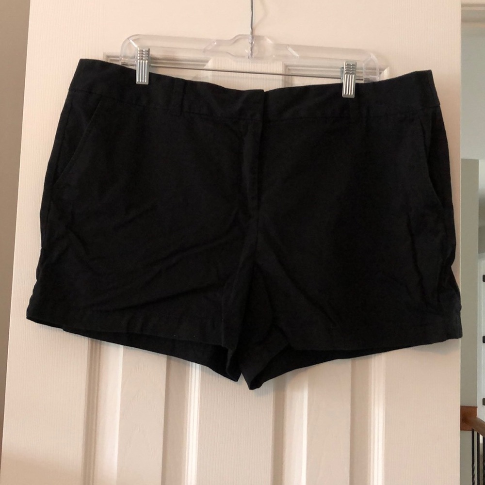 Loft outlet black 4 inch short size 16